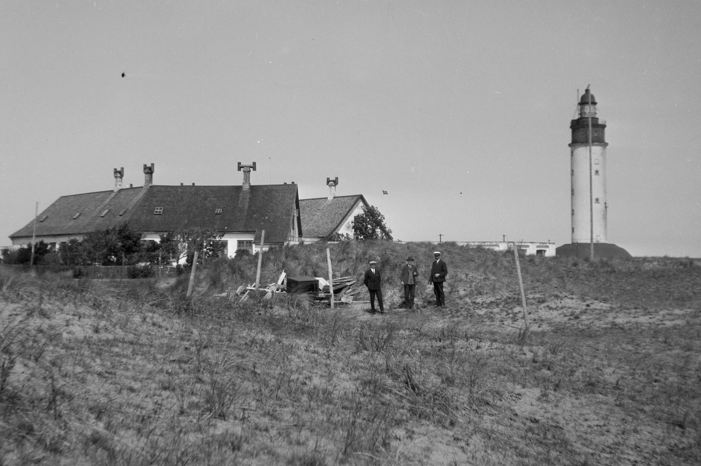 The lighthouse seen from afar.